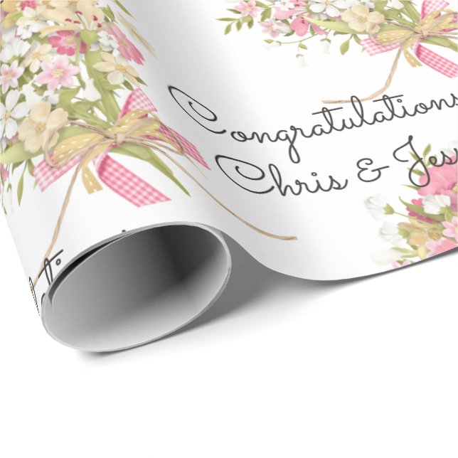 Papel De Regalo Boda Bouquet de flores agrega nombres (Esquina del rollo)