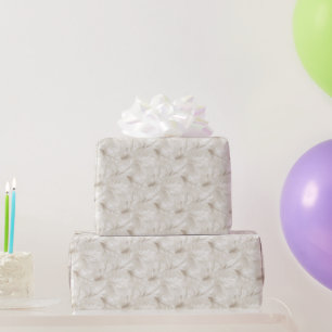 Papel De Regalo Boda con patrón de plumas bronceadas y blancas 