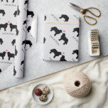 Papel De Regalo Boda de perros de montaña de Bernese con texto Per<br><div class="desc">Personalice este original envoltorio de regalo de los bodas de los amantes de los perros de montaña de Bernese con los nombres de los nuevos señores y señora. A la recién casada novia y novio le encantará el toque personal de su atento regalo envuelto en el papel de envoltura de...</div>