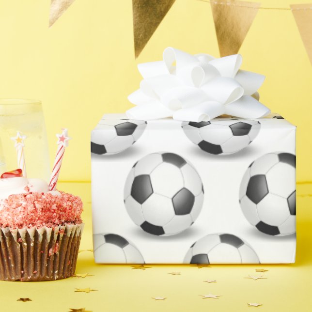 Papel De Regalo bolas de fútbol en blanco y negro (Fiesta de cumpleaños )
