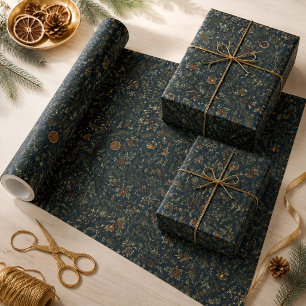 Papel de regalo botánico de Yule bajo la luz de la