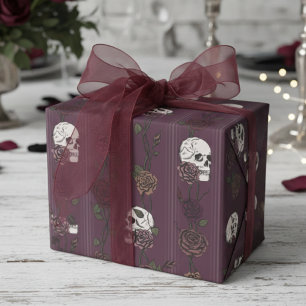 Papel De Regalo Burgundy Gótico Cráneo y Rayas de Rosas