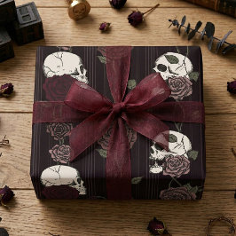 Papel De Regalo Burgundy Oscuro Rayas Góticas de Cráneo y Rosa