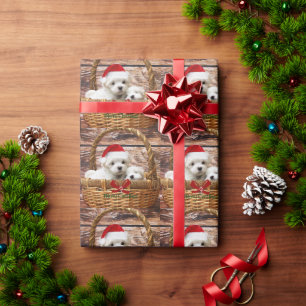 Papel De Regalo Cachorros malteses en una canasta de Navidades