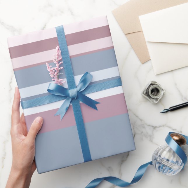 Papel De Regalo Cadet Grey and Desaturated Rose Stripes (Regalar)