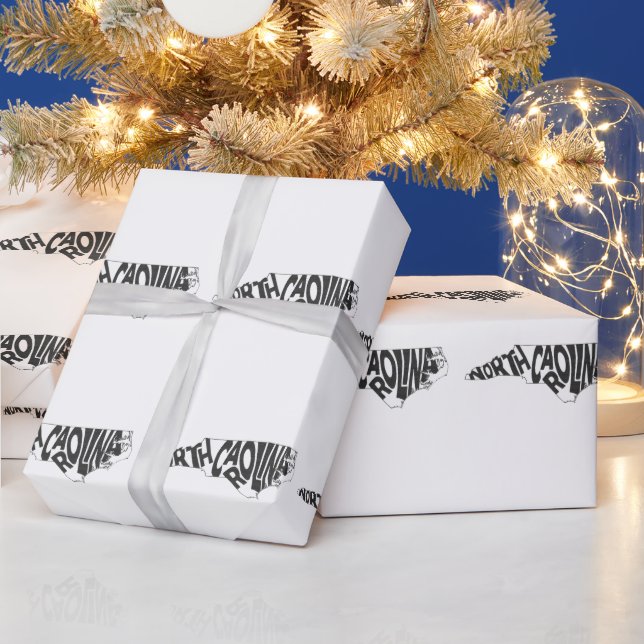 Papel De Regalo Carolina del Norte nombre de estado Word Art Black (Vacaciones)
