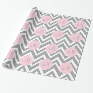 Papel De Regalo Chevron blanco y gris monogramo con rosa pastel