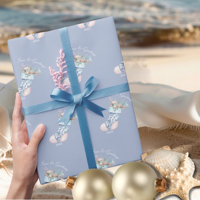 Papel De Regalo Chinoiserie Coastal Grandma Stocking (Chinoiserie Coastal Grandma Stocking Wrapping Paper)