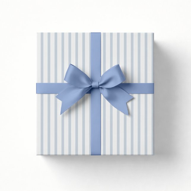 Papel De Regalo Chubasquero clásico azul / Rayado blanco y off  (Subido por el creador)
