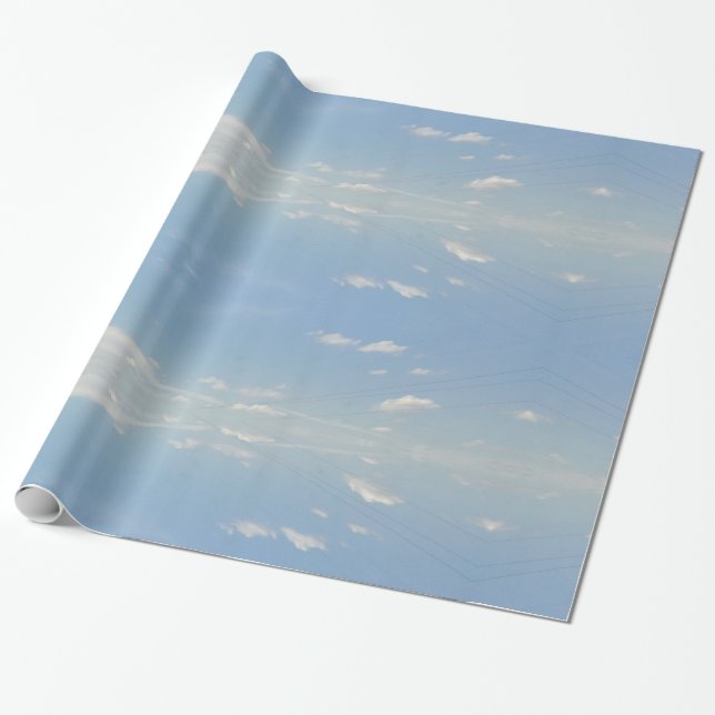 Papel De Regalo cielo azul iluminado y nubes claras reflejadas (Desenrollado)