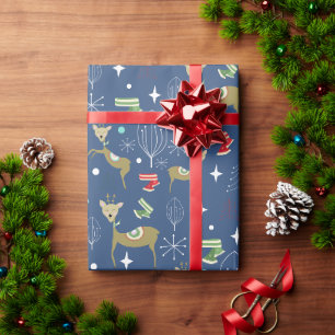 Papel De Regalo Ciervo lindo con árboles de Navidad y copos de nie