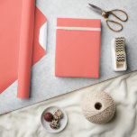 Papel De Regalo Color sólido coral vivo<br><div class="desc">Papel de envoltura de color sólido en una gran variedad de colores para todos sus regalos de boda y ducha. Los colores para 2025 son oscuros y audaces y esto es lo que encontrarás en mis últimos diseños con nombres de colores de varias empresas de diseño.</div>
