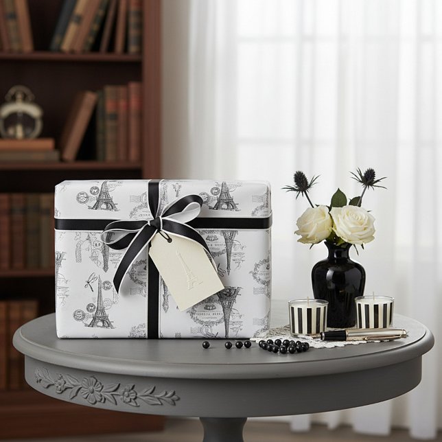Papel de regalo con collage de la torre Eiffel (Subido por el creador)