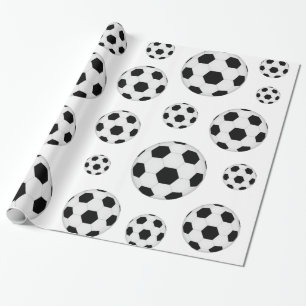 Papel de regalo con estampado de balones de fútbol