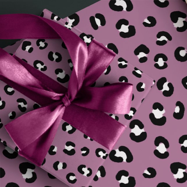 Papel de regalo con estampado de leopardo rosa (Subido por el creador)