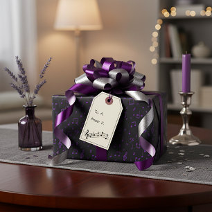 Papel de regalo con estampado musical morado