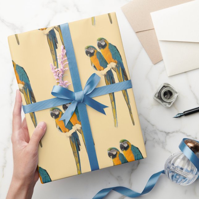 Papel de regalo con foto de loros guacamayos  (Subido por el creador)