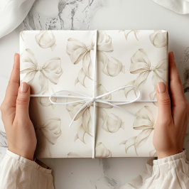 Papel de regalo con lazo neutro elegante
