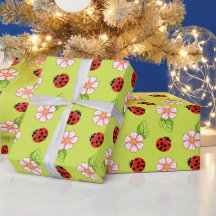 Papel de regalo con patrón de mariquita y margarit