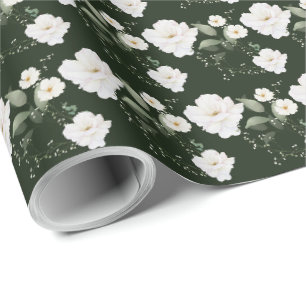 Papel de regalo con rosa blanca sobre fondo floral