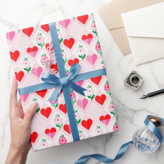 Papel De Regalo Corazones y Flores en Diamantes San Valentín (Regalar)