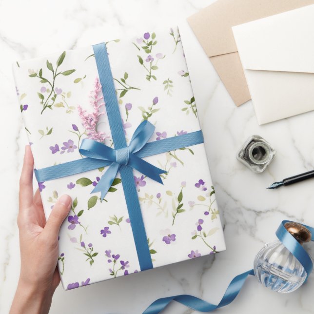 Papel De Regalo Cumpleaños de Flores Lilas Bonitas (Regalar)