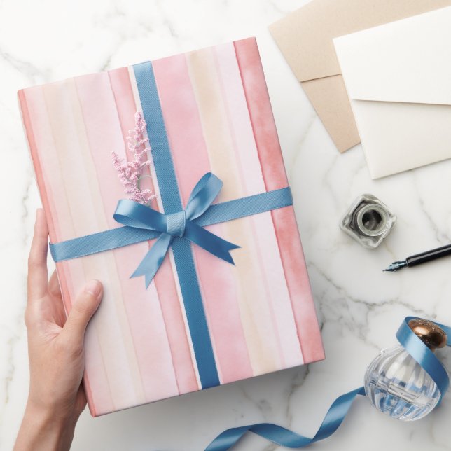 Papel De Regalo Cumpleaños de las franjas de crema rosada (Regalar)