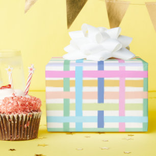 Papel de regalo de cuadros con arcoíris brillante 