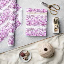 Papel de regalo de flores monocromáticas rosadas