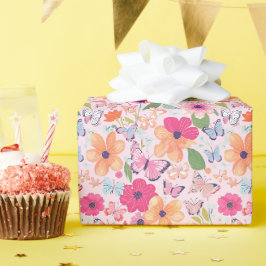Papel de regalo de flores rosadas y mariposas