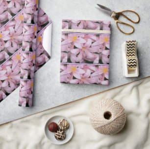 Papel de regalo de Lirio Belladona Rosa