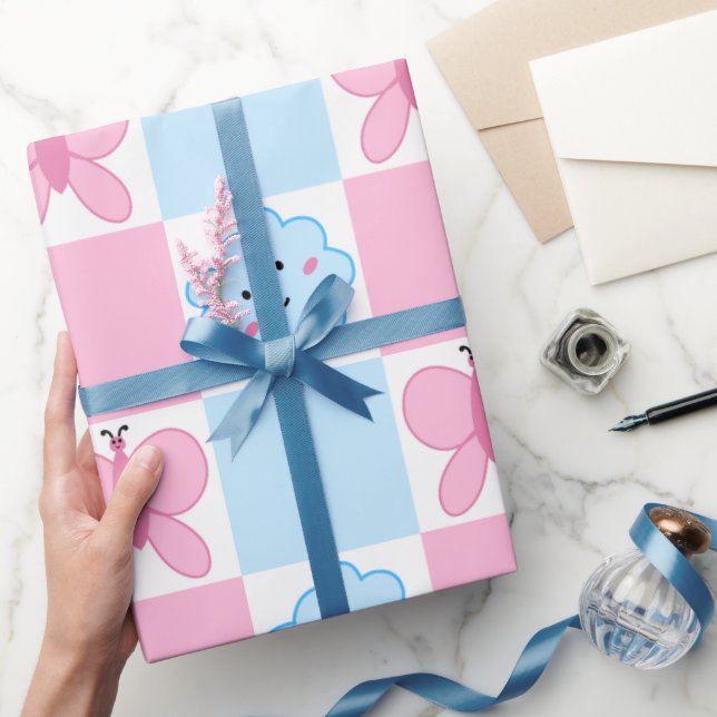 Papel de regalo de mariposa rosa y nubes azules  (Regalar)