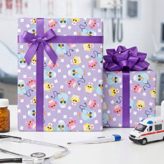 Papel de regalo de médicos y enfermeras de pájaros