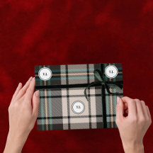 Papel de regalo de Navidad clásico con monograma d