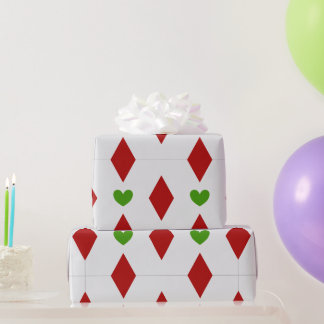Papel de regalo de Navidad con diamantes y corazon