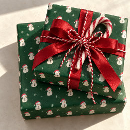 Papel de regalo de Navidad verde bosque con muñeco