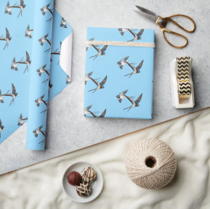Papel De Regalo Dos golondrinas volando alto en el cielo azul