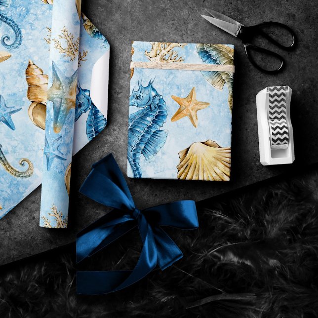 Papel De Regalo Elegancia Costera | Moderno Azul y Dorado Bajo el  (Subido por el creador)