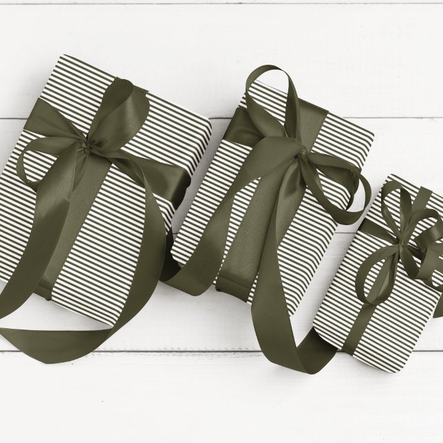 Papel De Regalo Elegante Cazador Verde y Blanco Delgado a rayas (Elegant Hunter Green Striped Wrapping paper. Dark Green and White Stripes. Fall Colors Gift Wrap.)