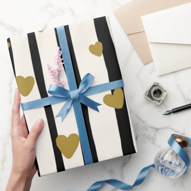 Papel De Regalo Elegante Classic Black Stripes Golden Heart (Regalar)