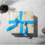 Papel De Regalo Elegante diseño marfil y estrella de oro<br><div class="desc">¡Desluzca sus sentidos con este elegante diseño brillante de marfil! Este papel de envolvimiento hecho a medida es un patrón brillante de formas estampadas con estampado de oro y marfil. Este aspecto también forma parte de nuestras colecciones de 3 hojas de nuestra colección Starlight. Encontrará diseños deslumbrantes adicionales que llevarán...</div>