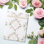 Papel De Regalo Elegante Guión dorado rosado Floral Boda personali<br><div class="desc">Bonito papel de envoltura floral rosa y marfil con una hermosa corona de diamante de peonías de bonito y marfil. Este hermoso envoltorio de regalo de boda de flores de peones muestra los nombres de la pareja personalizados en el diseño con escritura dorada. Personalizar este lindo papel de envoltura para...</div>