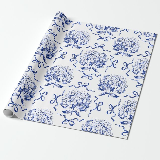 Papel De Regalo Elegante Modelo Preppy Blue Toile Hydrangea Bow (Desenrollado)
