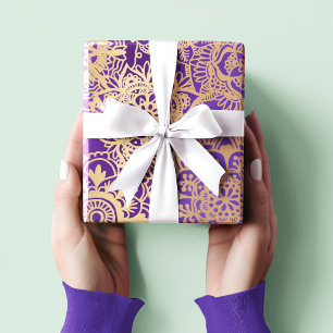 Papel De Regalo Elegante patrón de Mandala dorada púrpura