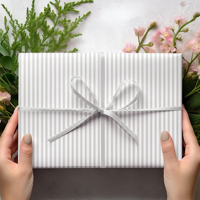Papel De Regalo Elegante Pearl Gray Thin Stripes (Elegant Striped Wrapping in Pearl Gray and White. Chic and Timeless. For All Occasions and  All Ages)