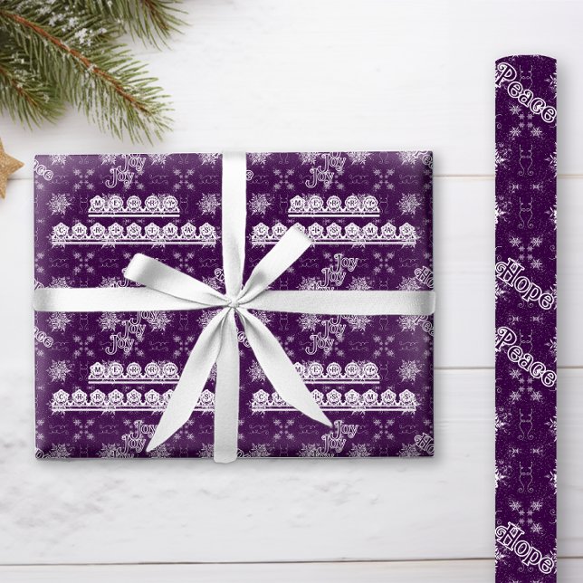 Papel De Regalo Elegantes copos de nieve para Navidades morados (This elegant dark purple wrapping paper with white snowflakes will be beautiful under your tree!)