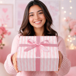 Papel De Regalo Elegantes rayas onduladas en acuarela rosa pastel