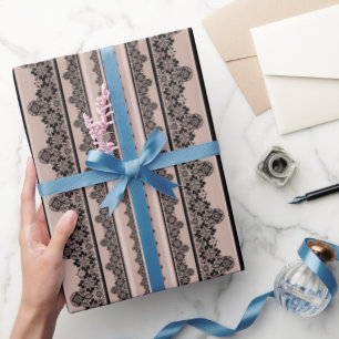 Papel De Regalo encaje negro, calado, fondo marrón, beige, bla