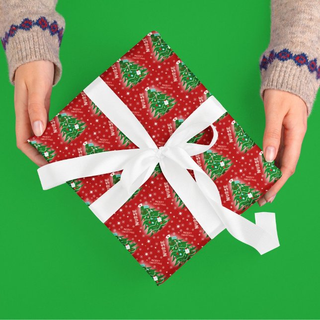 Papel De Regalo Enfermera Merry Christmas Tree Red Background (Subido por el creador)