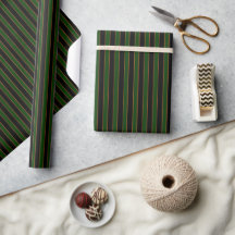 Papel de regalo enrollado con patrón de rayas vint